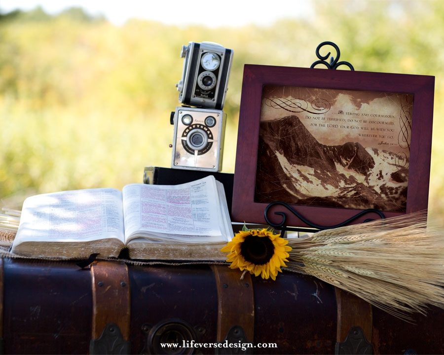 Joshua 1 — BE STRONG AND COURAGEOUS {Vintage} - Image 3