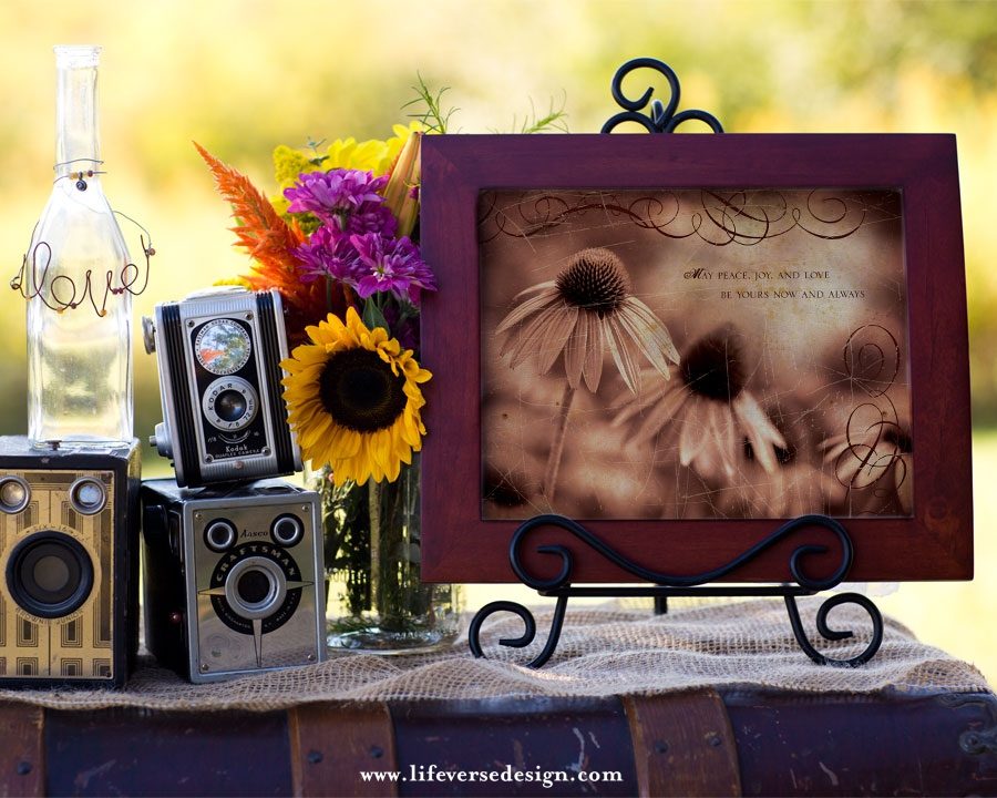 PEACE JOY LOVE - Image 3