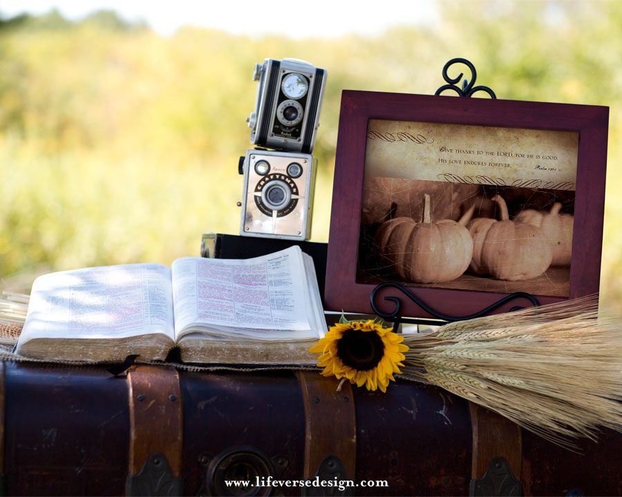 Psalm 136 — GIVE THANKS {Vintage} - Image 3