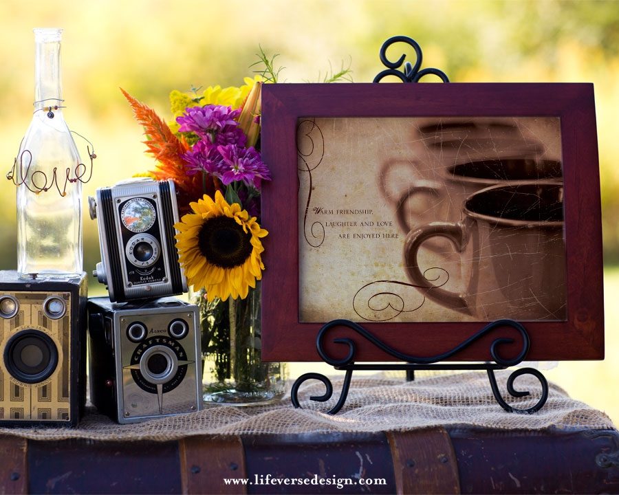 WARM FRIENDSHIP {Vintage} - Image 3